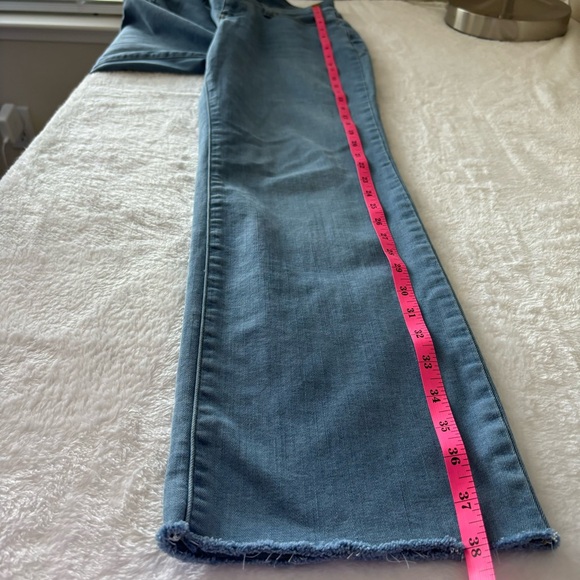 NYDJ Marilyn Straight Jeans Womens Size 10 Raw Hem High-Rise - Picture 13 of 14